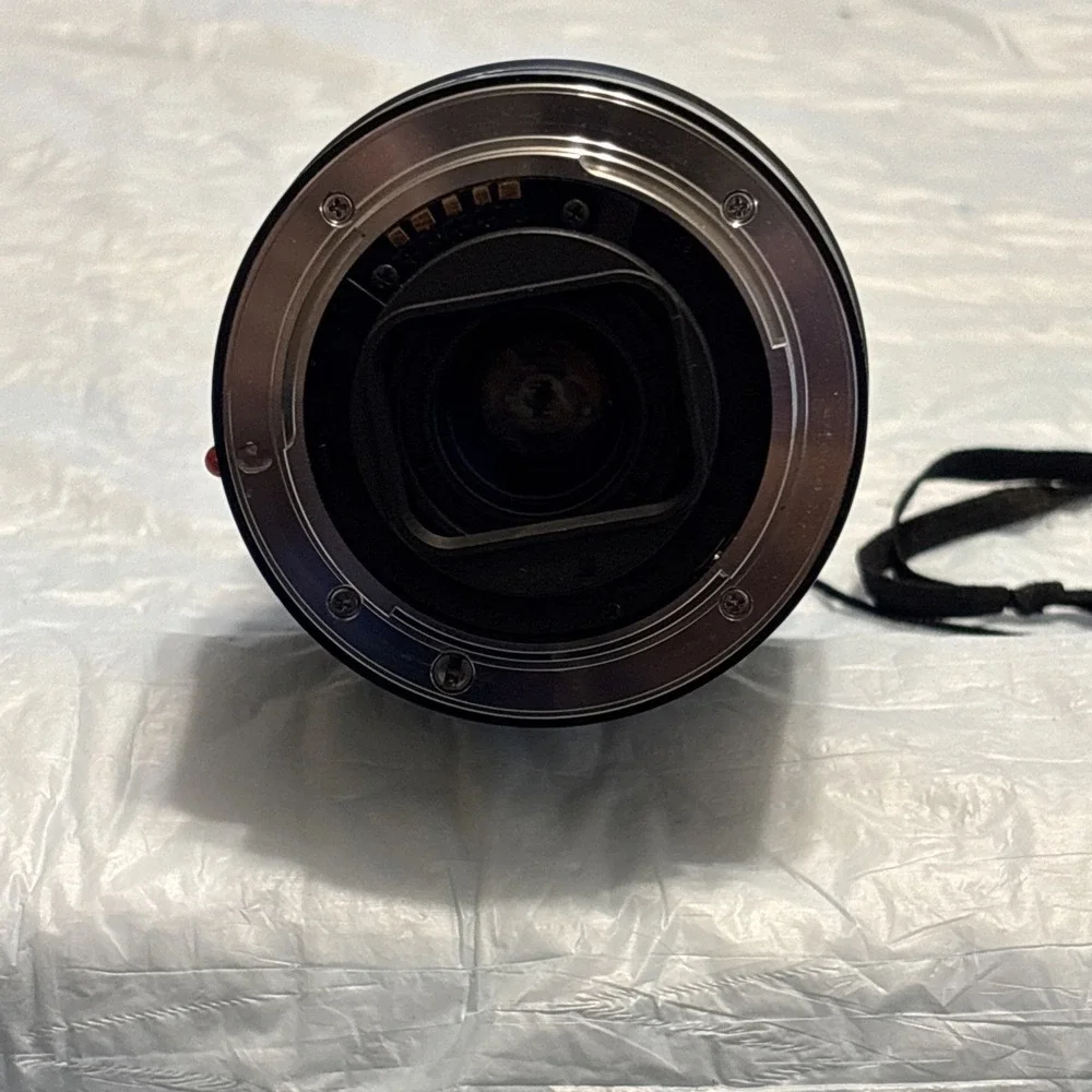 Minolta Maxxum AF 80-200 Lens + Cu Custom Fantasy Cards Case Lot